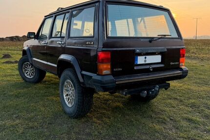 Jeep Cherokee 315.133 km 15.000 &euro; Klausdorf 18445