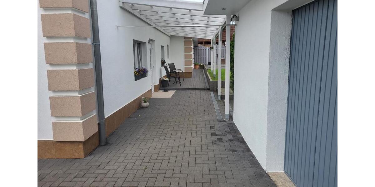 Mehrfamilienhaus, Wohnhaus Stockelsdorf - 10 Zimmer, 220 m&sup2;, 390.000&euro; | Angebot:26061691