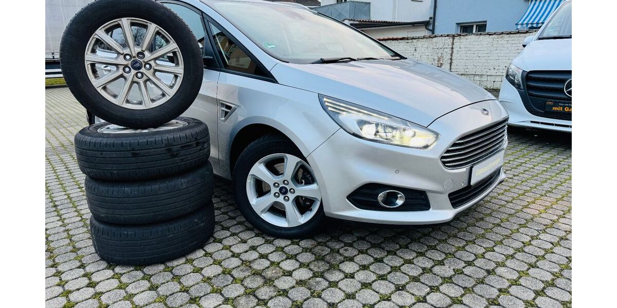 Ford S-Max 120.962 km 11.590 &euro; Mannheim 68307
