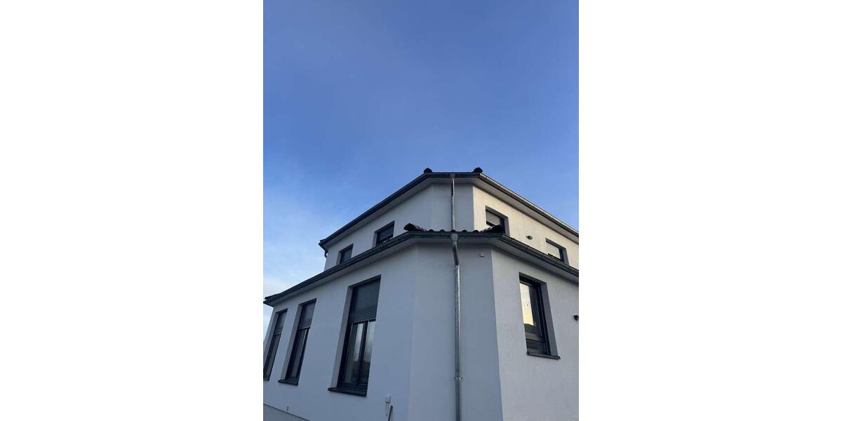 Neubau Haus zur Vermietung 11 zimmer