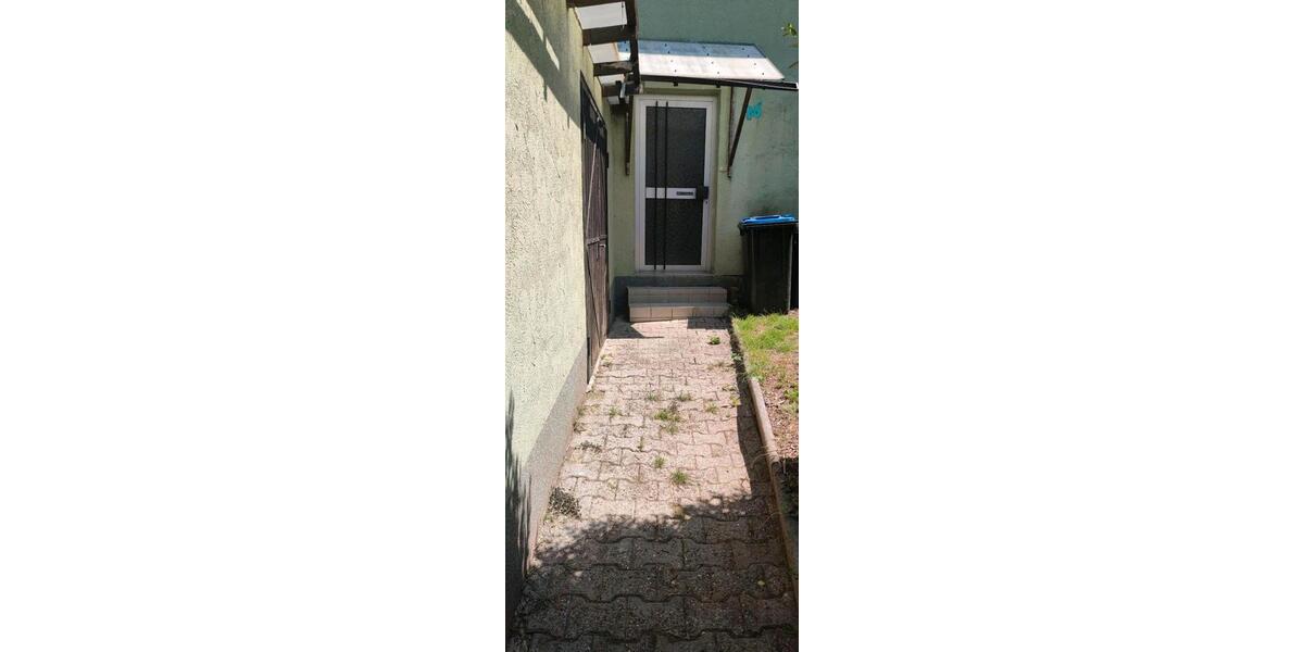 Einfamilienhaus Illingen - 3 Zimmer, 70 m&sup2;, 85.000&euro; | Angebot:27118227