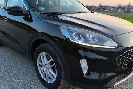 Ford Kuga 111.200 km 14.700 &euro; Pähl 82396