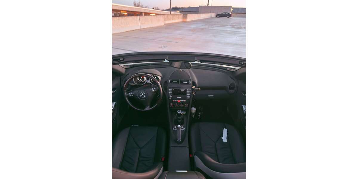 Mercedes-Benz SLK 200 58.600 km 15.500 &euro; Gütersloh 33332