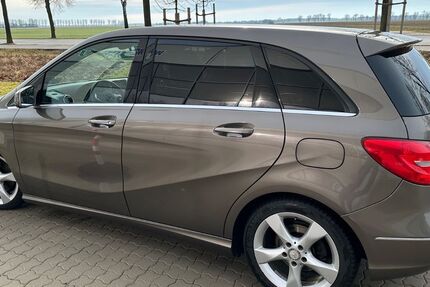 Mercedes-Benz B 200 108.460 km 11.300 &euro; Thalmassing 93107