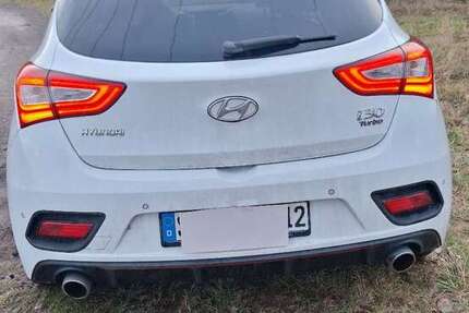 Hyundai i30 68.000 km 13.500 &euro; Gossersweiler-Stein 76857