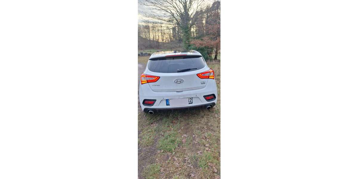 Hyundai i30 68.000 km 13.500 &euro; Gossersweiler-Stein 76857