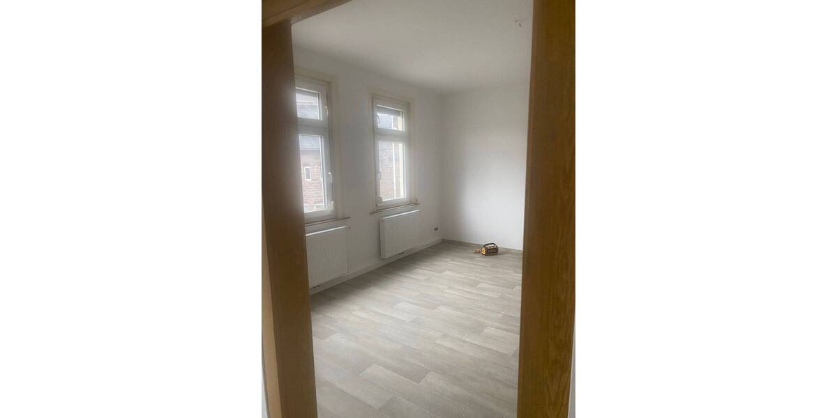 Etagenwohnung Ilmenau - 4 Zimmer, 90 m&sup2;, 702&euro; | Angebot:26274057
