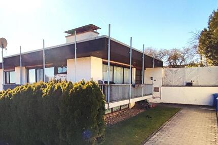 Zweifamilienhaus in ruhiger Wohnlage 7 zimmer