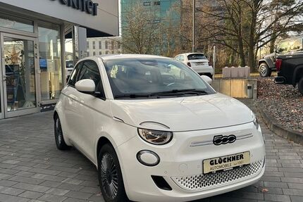 Fiat 500e 11.796 km 24.990 &euro; Dresden 01109