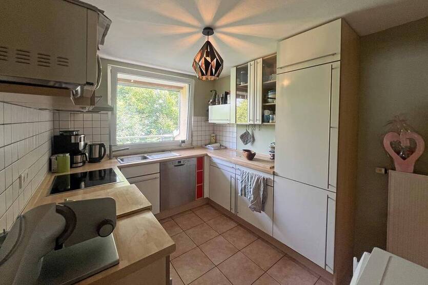 Raus aus dem Trubel :) Große 2½ R.-Maisonette mit Balkon & Garten-Mitbenutzung in Stadtwald