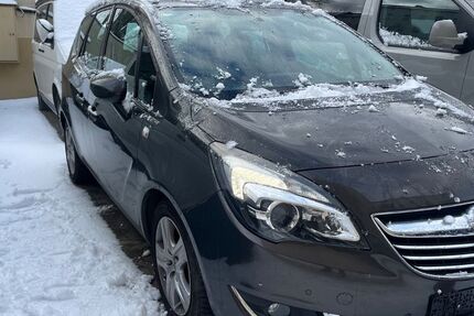 Opel Meriva 141.200 km 6.800 &euro; Berlin 13359