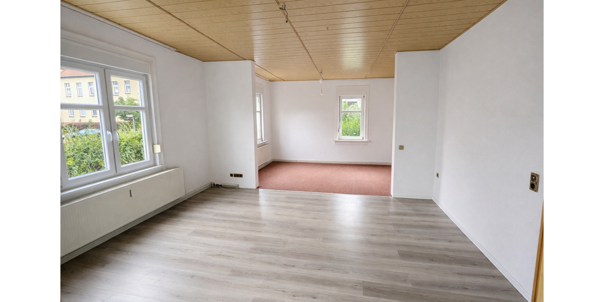 Erdgeschoßwohnung Waltershausen - 3 Zimmer, 88 m&sup2;, 615&euro; | Angebot:25934036