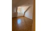 Dachgeschoßwohnung Villingen-Schwenningen Schwenningen - 3 Zimmer, 105 m&sup2;, 990&euro; | Angebot:26272312