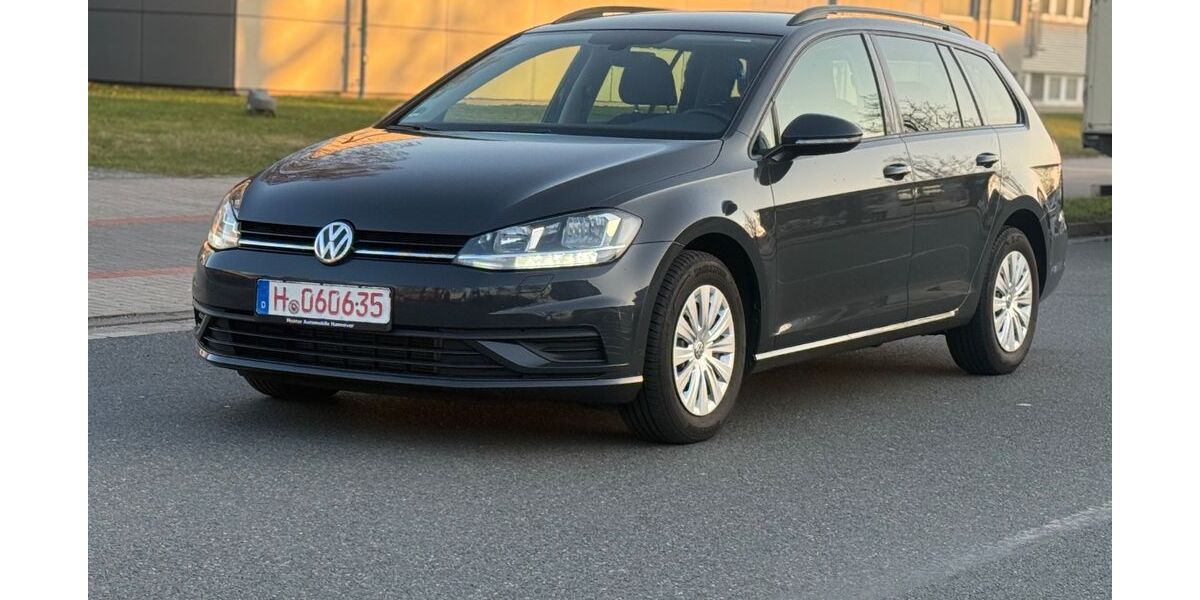 VW Golf 161.300 km 10.500 &euro; Hannover 30179