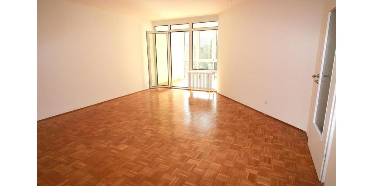 Etagenwohnung Kaiserslautern Bahnheim - 3 Zimmer, 78 m&sup2;, 670&euro; | Angebot:26343543
