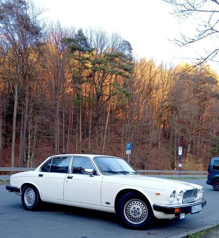 Jaguar XJ 139.000 km 12.990 € Erbach 64711