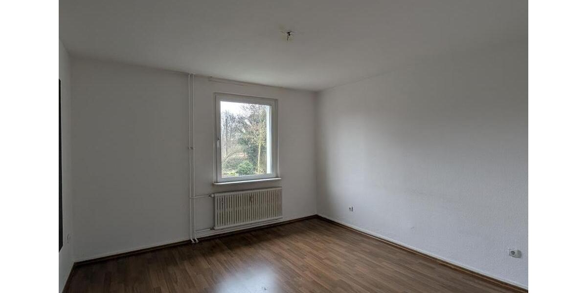 Etagenwohnung Duisburg Hamborn - 5 Zimmer, 95 m&sup2;, 749&euro; | Angebot:25743427