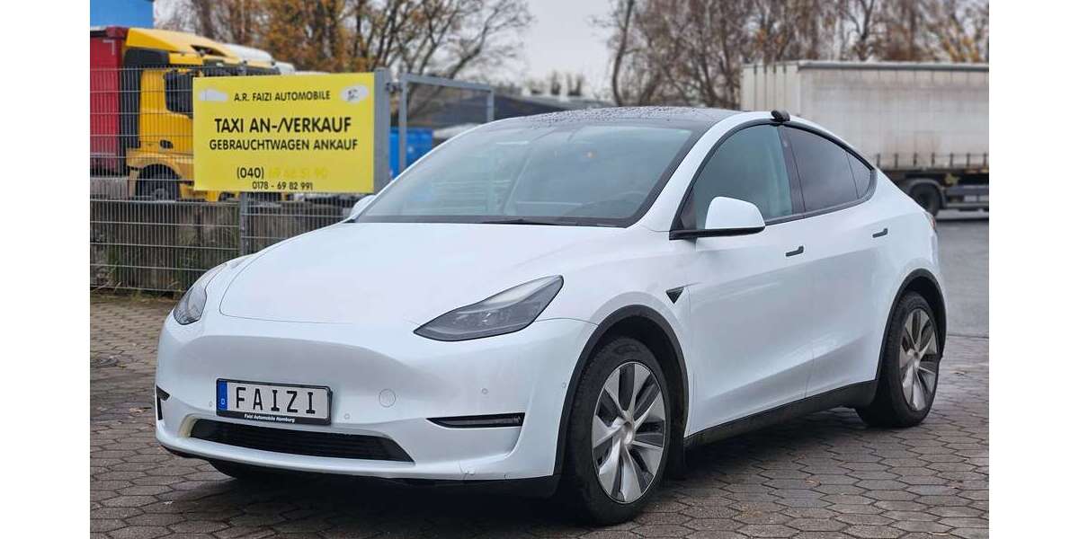 Tesla Model Y 319.000 km 18.400 &euro; Hamburg 20539