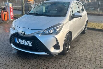Toyota Yaris 65.000 km 8.500 &euro; Kirchbarkau 24245