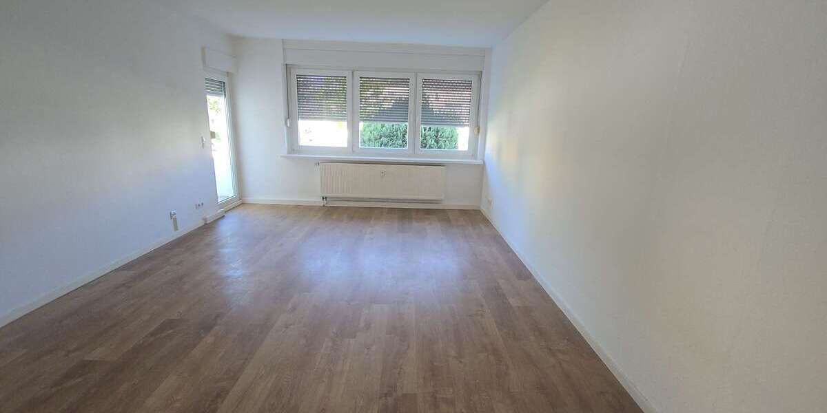 Etagenwohnung Nienburg (Weser) - 4 Zimmer, 84 m&sup2;, 600&euro; | Angebot:26935497