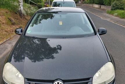 VW Golf 181.371 km 999 &euro; Kall 53925