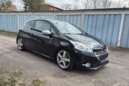 Peugeot 208 120.000 km 5.490 &euro; Frankenberg 09669