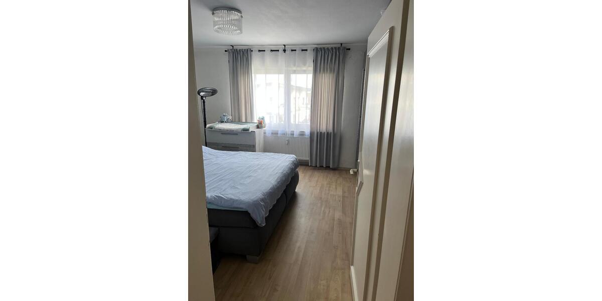 Etagenwohnung Rheinböllen - 4 Zimmer, 92 m&sup2;, 700&euro; | Angebot:26660712