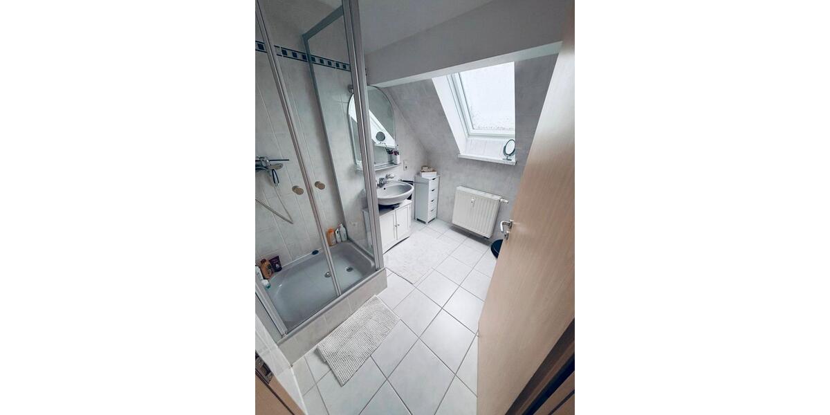 Helle 1-Zimmer-DG-Wohnung in zentraler Lage von Schwabmünchen 1 zimmer