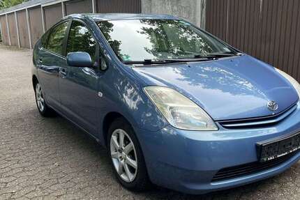 Toyota Prius 299.999 km 3.100 &euro; Hamburg, Freie und Hansestadt 22149