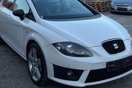 Seat Leon 153.040 km 4.300 &euro; Weißensberg 88138