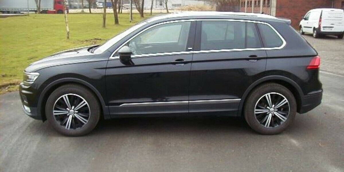VW Tiguan 2.0 TDI Sound- Navi-ACC-AHK-LED-18Zoll 289.996 km 11.999 &euro; Wittmund 26409