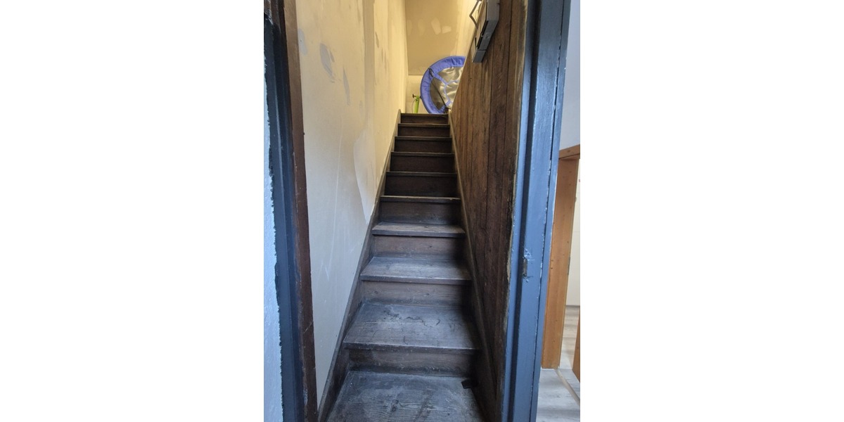 Umfangreich renoviertes Reihenhaus mit neuer Gasheizung in WiesenthalerhofErzhütte 4 zimmer