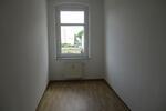 Etagenwohnung Glauchau - 3 Zimmer, 78 m&sup2;, 400&euro; | Angebot:26676977