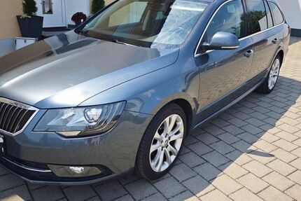 Skoda Superb 284.500 km 7.800 &euro; Burgheim 86666