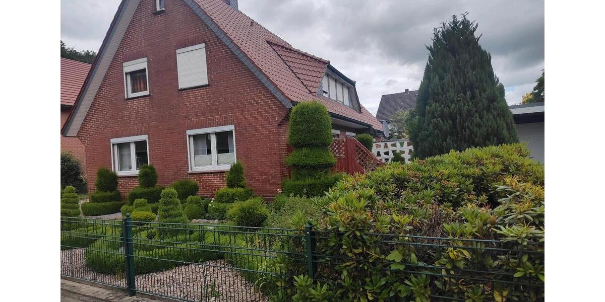 Einfamilienhaus Cloppenburg - 6 Zimmer, 156 m&sup2;, 340.000&euro; | Angebot:27009255