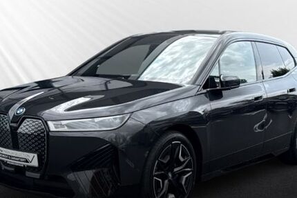 BMW iX 19.990 km 70.288 € Rüsselsheim 65428