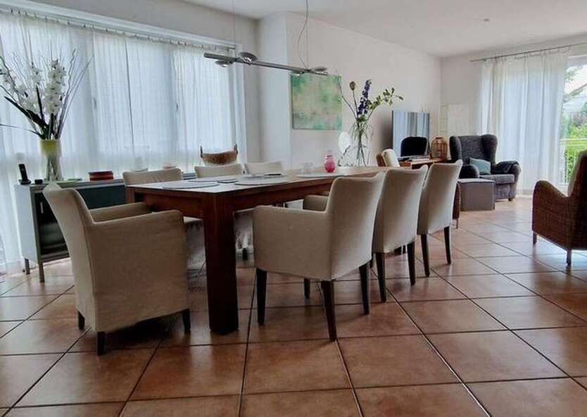 Haus zum Mieten in Lorsch 1.680 € 165 m²