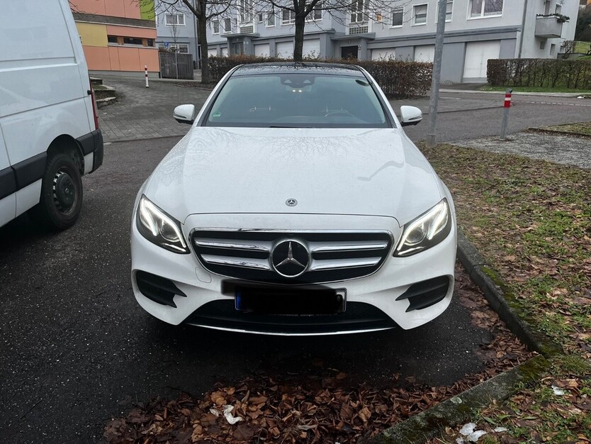 Mercedes-Benz E-Klasse 87.000 km 36.999 € Esslingen