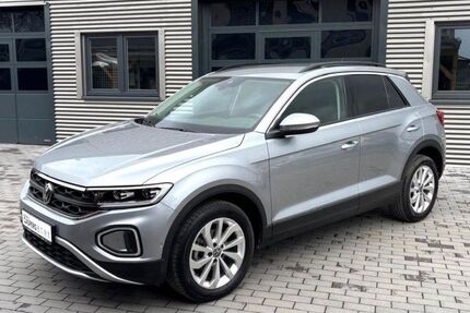 VW T-Roc 21.733 km 23.700 € Birgel 54587