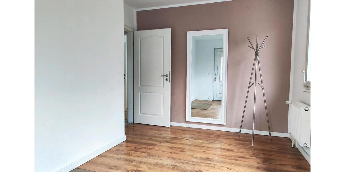 Einfamilienhaus Seevetal - 3 Zimmer, 145 m&sup2;, 1.850&euro; | Angebot:26255435