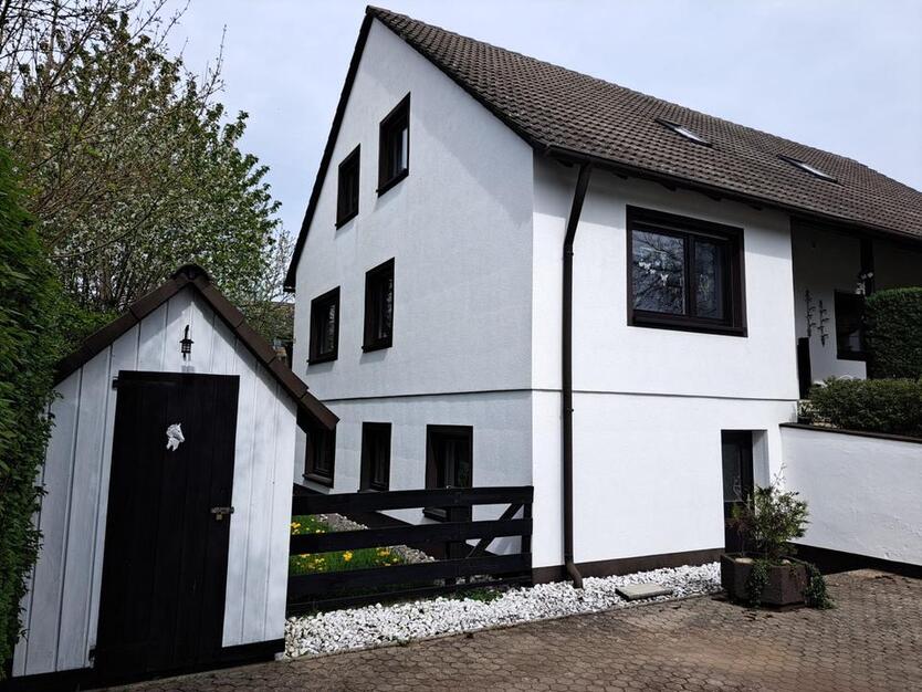 Idyllisch ruhig gelegenes Zweifamilienhaus Nähe Hilpoltstein zimmer