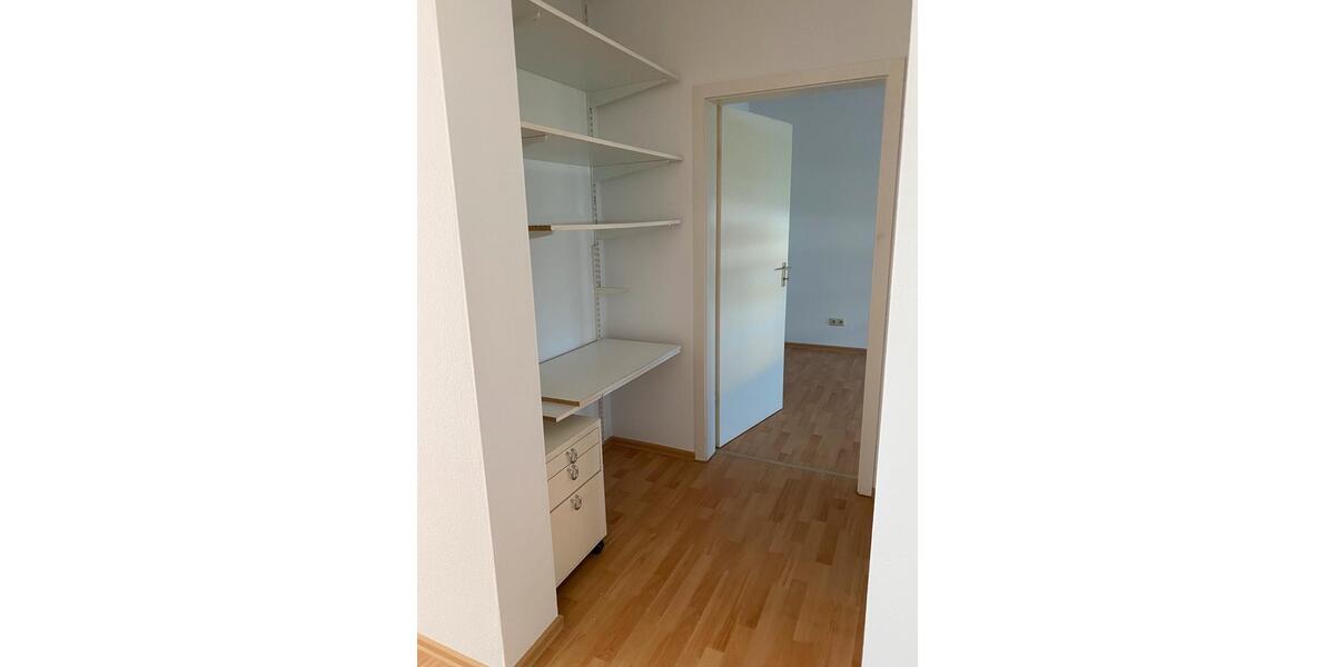 Etagenwohnung Gunzenhausen - 2.5 Zimmer, 68 m&sup2;, 255.000&euro; | Angebot:26255149