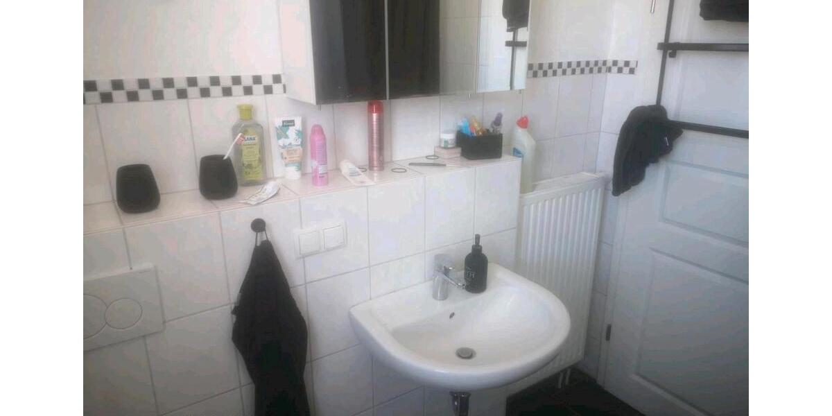Etagenwohnung Heide - 3 Zimmer, 83 m&sup2;, 655&euro; | Angebot:26375423