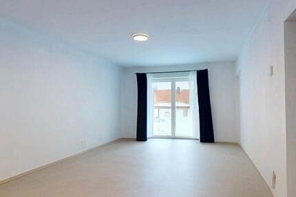 Wohnung Falkenstein - 2 Zimmer, 72 m&sup2;, 650&euro; | Angebot:25609624