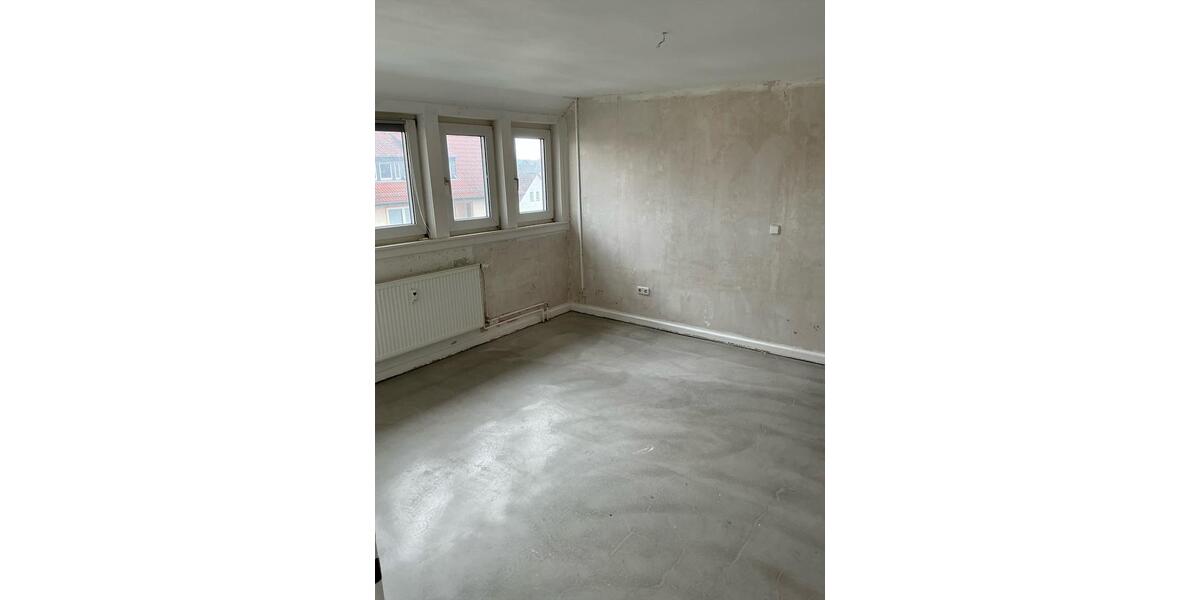 Dachgeschoßwohnung Friedberg (Hessen) - 3 Zimmer, 68 m&sup2;, 671&euro; | Angebot:25498080