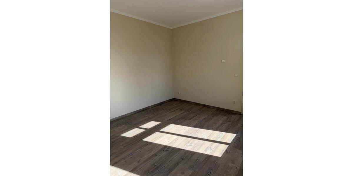 Etagenwohnung Zerbst (Anhalt) - 2 Zimmer, 45 m&sup2;, 280&euro; | Angebot:26384914