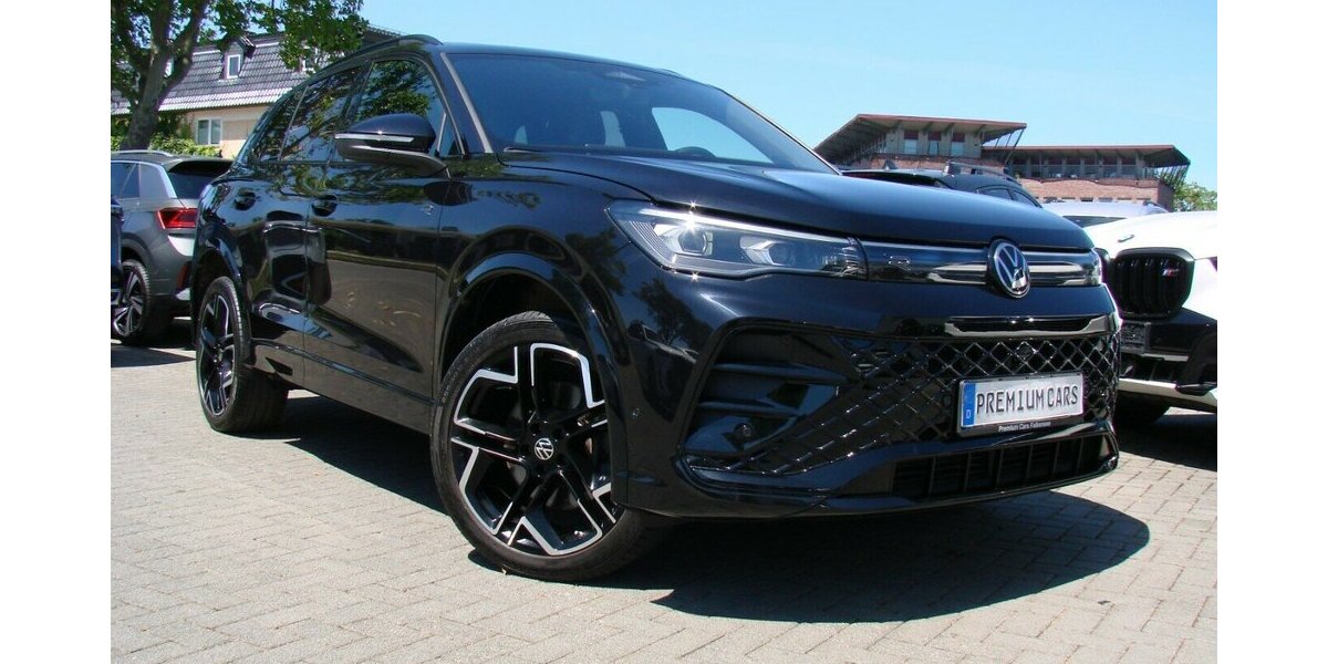 VW Tiguan R-Line BlackStyle 4M Pano AHK SHZ IQ Light 44.213 km 47.980 &euro; Falkensee 14612