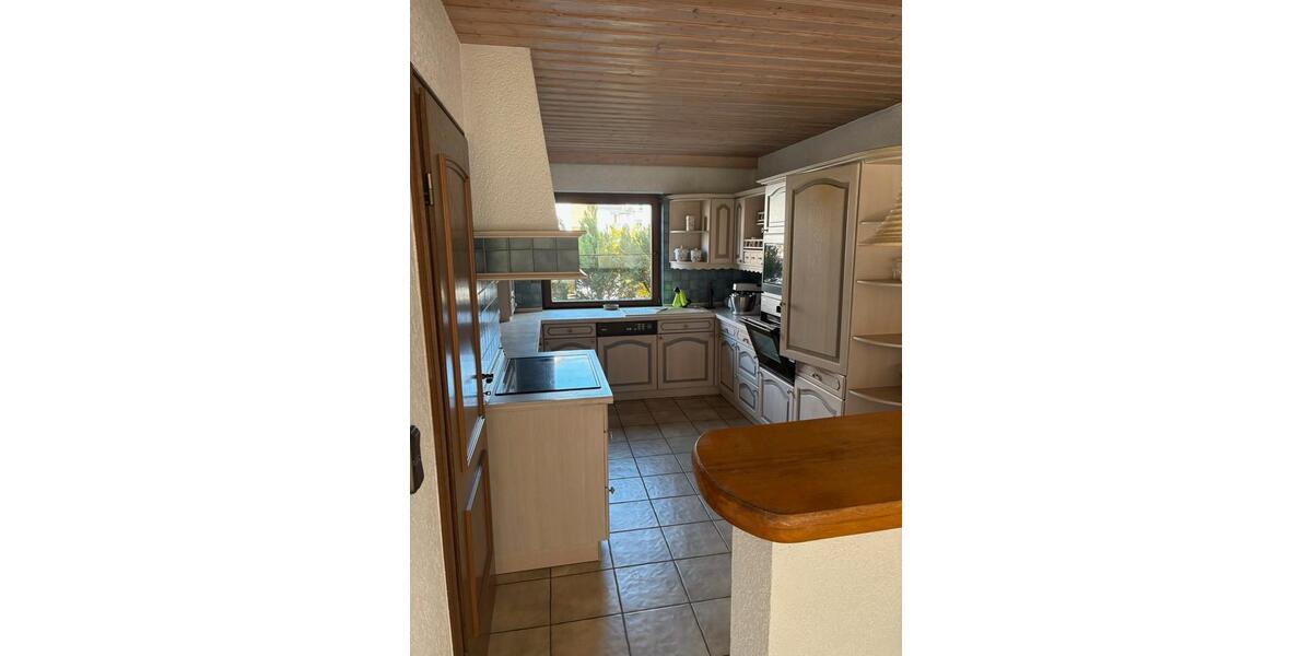 Einfamilienhaus Rüsselsheim am Main - 5 Zimmer, 180 m&sup2;, 2.000&euro; | Angebot:26195899