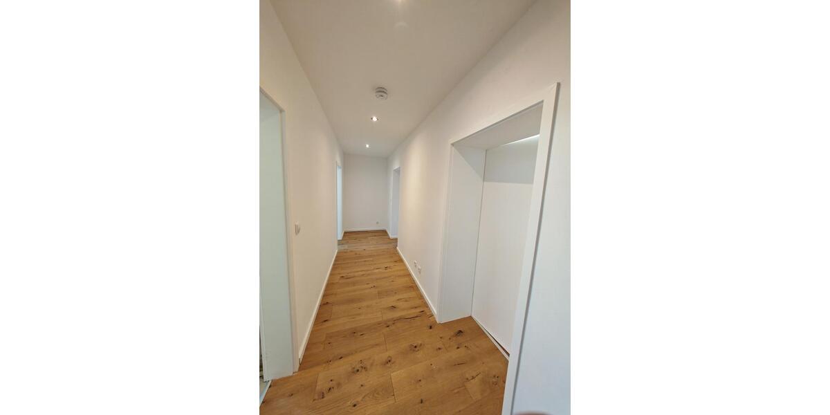 Etagenwohnung Bitterfeld-Wolfen Bitterfeld - 2 Zimmer, 53 m&sup2;, 480&euro; | Angebot:27641818