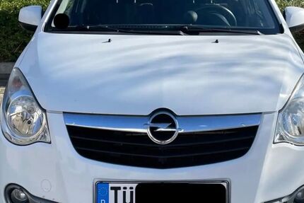 Opel Agila 180.000 km 2.400 &euro; Tübingen 72070